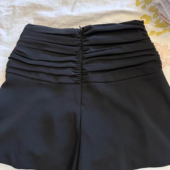 Zara Shorts - Picture 3 of 3